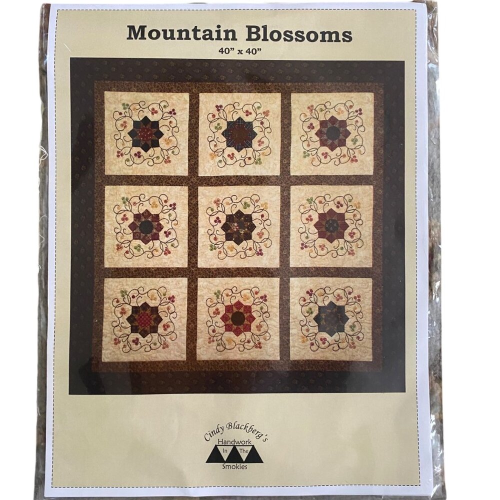Cindy Blackberg Handwork in the Smokies Mountain‎ Blossoms Quilt Kit Unfinished